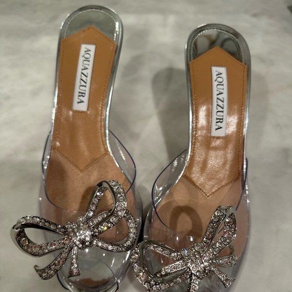 Aquazzura Bow Heels - Picture 5 of 10